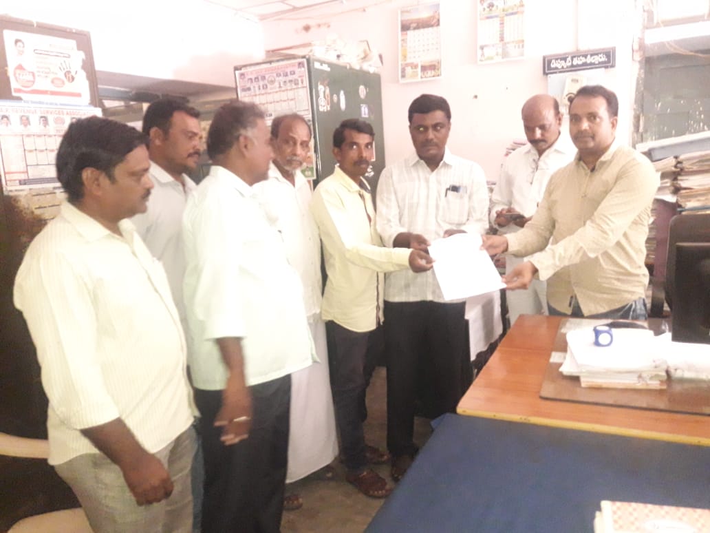 కరువు మండలాలుగా ప్రకటించండి