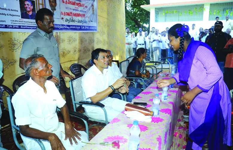 వసతి గృహంలో పరిశీలన