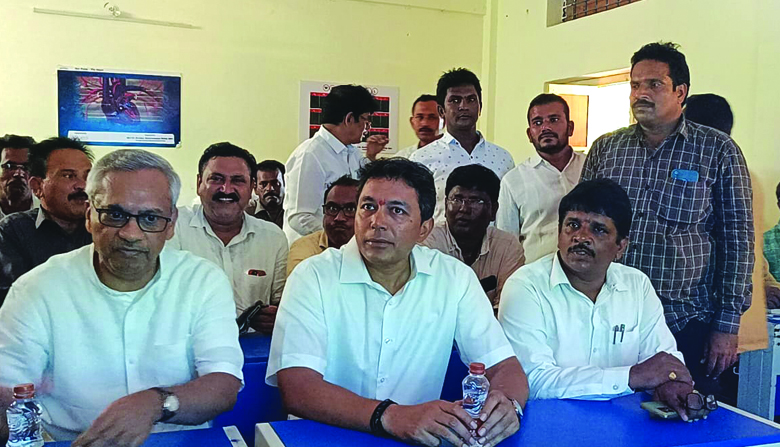 డిజిటల్‌ క్లాస్‌ రూంలు ఏర్పాటు