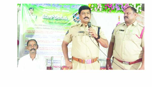 వినాయక నిమజ్జనాల్లో అప్రమత్తంగా ఉండాలి : డిఎస్‌పి