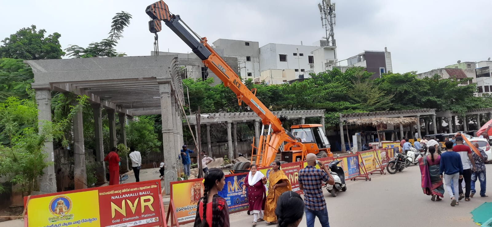 రాతి మండపాల తొలగింపు