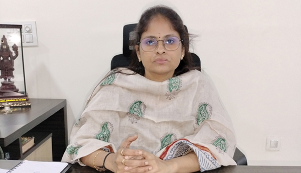 మొక్కలు నాటితేనే భవిష్యత్‌