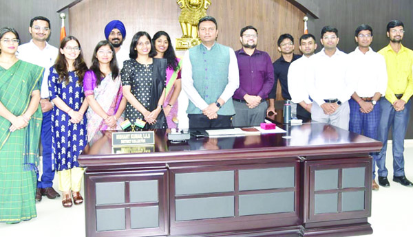 అంకితభావంతో విధులు నిర్వహించండి