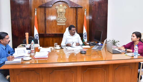 Third-phase-resurvey-works-in-the-district-fast-Collector-Rajababu
