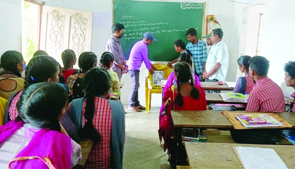 ఘనంగా గురజాడ జయంతి