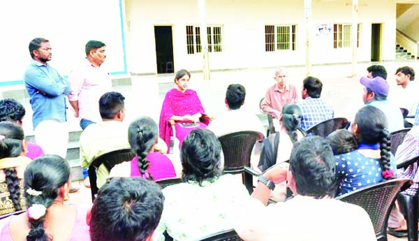 మార్కెటింగ్‌లో అవగాహన పెంచుకోవాలి : పిఒ