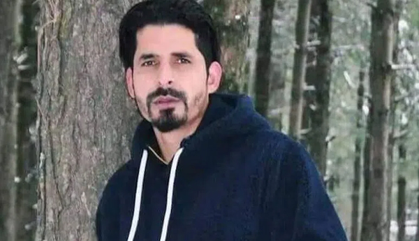 Encounter-in-Anantnag-Lashkar-commander-killed