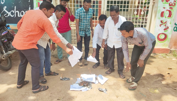 utf-protest-against-gps