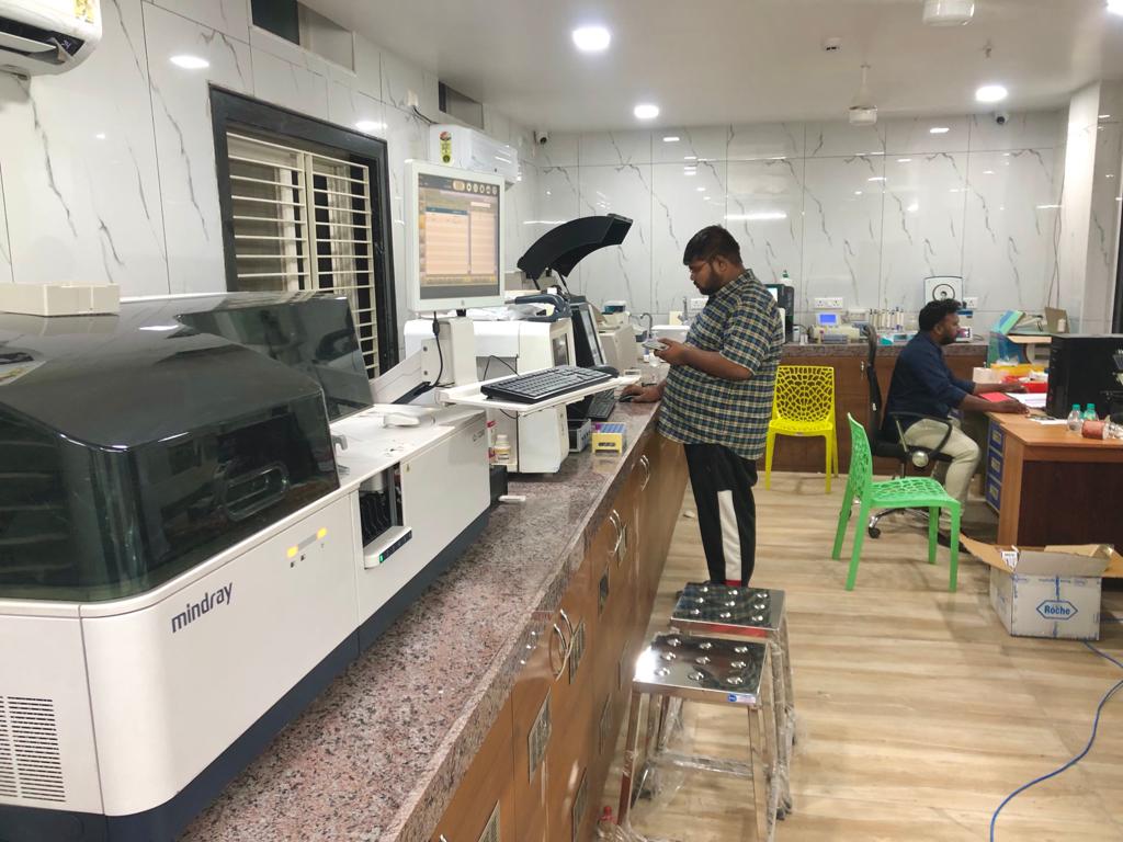 నూతన భవనంలోకి బాలాజీ హాస్పిటల్స్‌ నూతన ల్యాబ్‌తో డయాబెటిక్‌ సెంటర్‌ ప్రారంభించిన ఎంఎల్‌ఎ, మేయర్‌