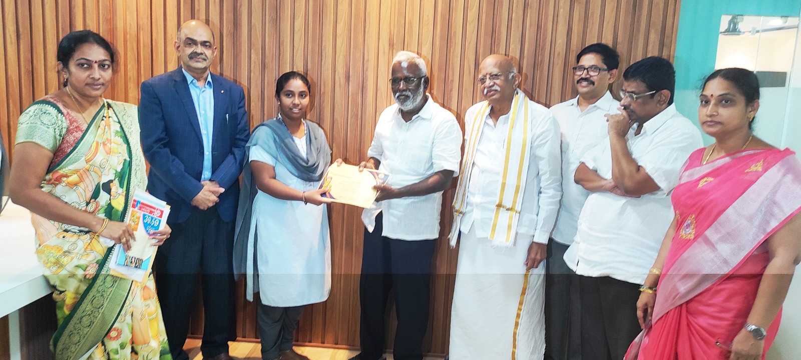 కార్టూన్స్‌ సమాజాన్ని ప్రతిబింబిస్తాయి