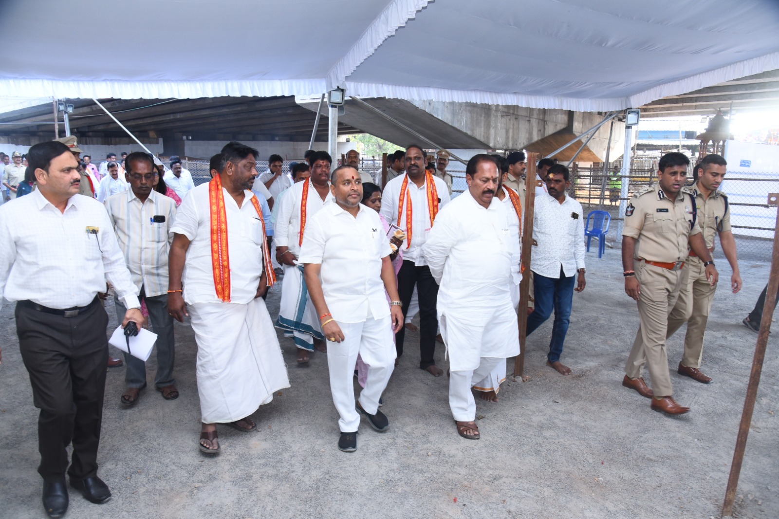 ఇబ్బందులు లేకుండా సకల ఏర్పాట్లు