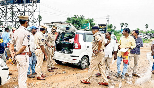 ఎన్నికల వేళ తనిఖీల్లో రూ.300కోట్ల మార్కు దాటిన సొత్తు