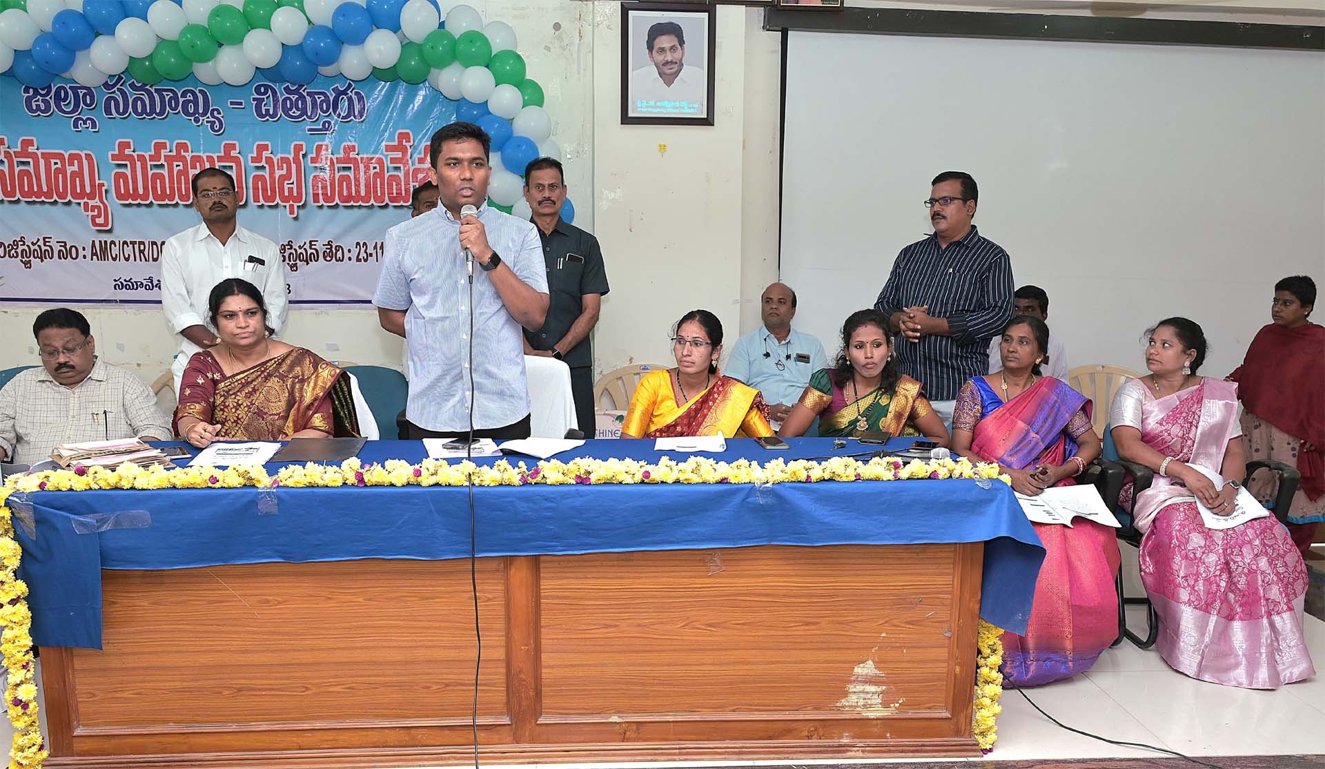 ఎస్‌హెచ్‌జి గ్రూపులు బ్రాండ్‌ అంబాసిడర్లు : కలెక్టర్‌
