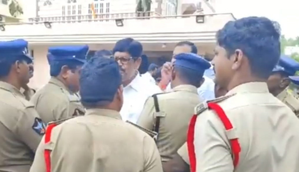 మైనింగ్‌ అక్రమాలపై టిడిపి ఆందోళన - పలువురు నేతల గృహనిర్బంధం