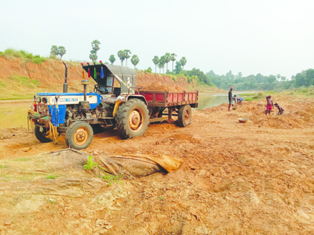 ఇసుక అక్రమ రవాణా 