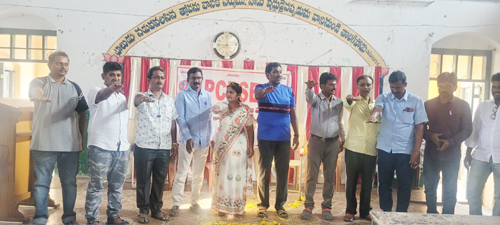 మాట్లాడుతున్న కల్పన