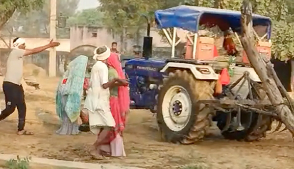 on-camera-man-crushed-with-tractor-in-rajasthan