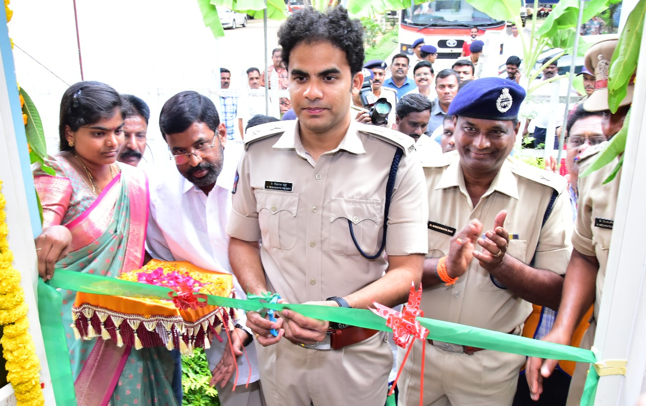 అపోలో, లయన్స్‌ క్లబ్‌ ఆధ్వర్యంలో వైద్యశిబిరాలు