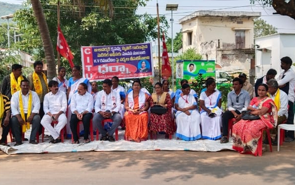  ఆశాల దీక్షకు సంఘీభావం