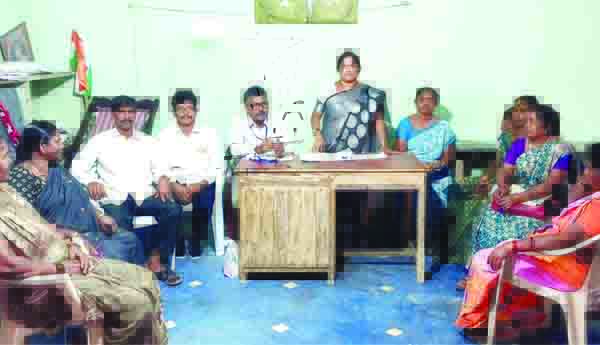 మిడ్డేమీల్స్‌ కార్మికుల సమస్యలు పరిష్కరించాలి