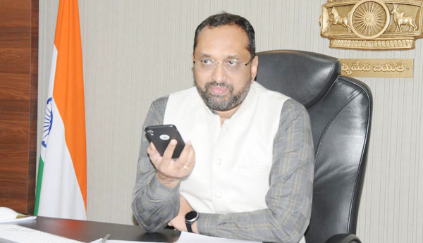 ఓటర్ల నమోదుకు ప్రత్యేక క్యాంపులు