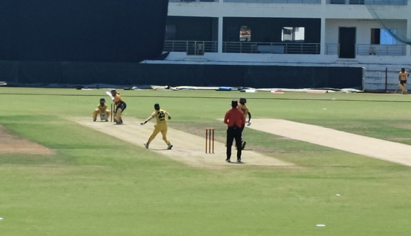 మహారాష్ట్ర, ముంబాయి జట్లు విజయం