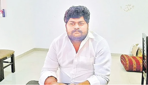 Approver-Dastagiri-of-Vivekas-murder-case in the custody of Erraguntla police