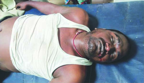 విద్యుదాఘాతంతో కూలీ మృతి