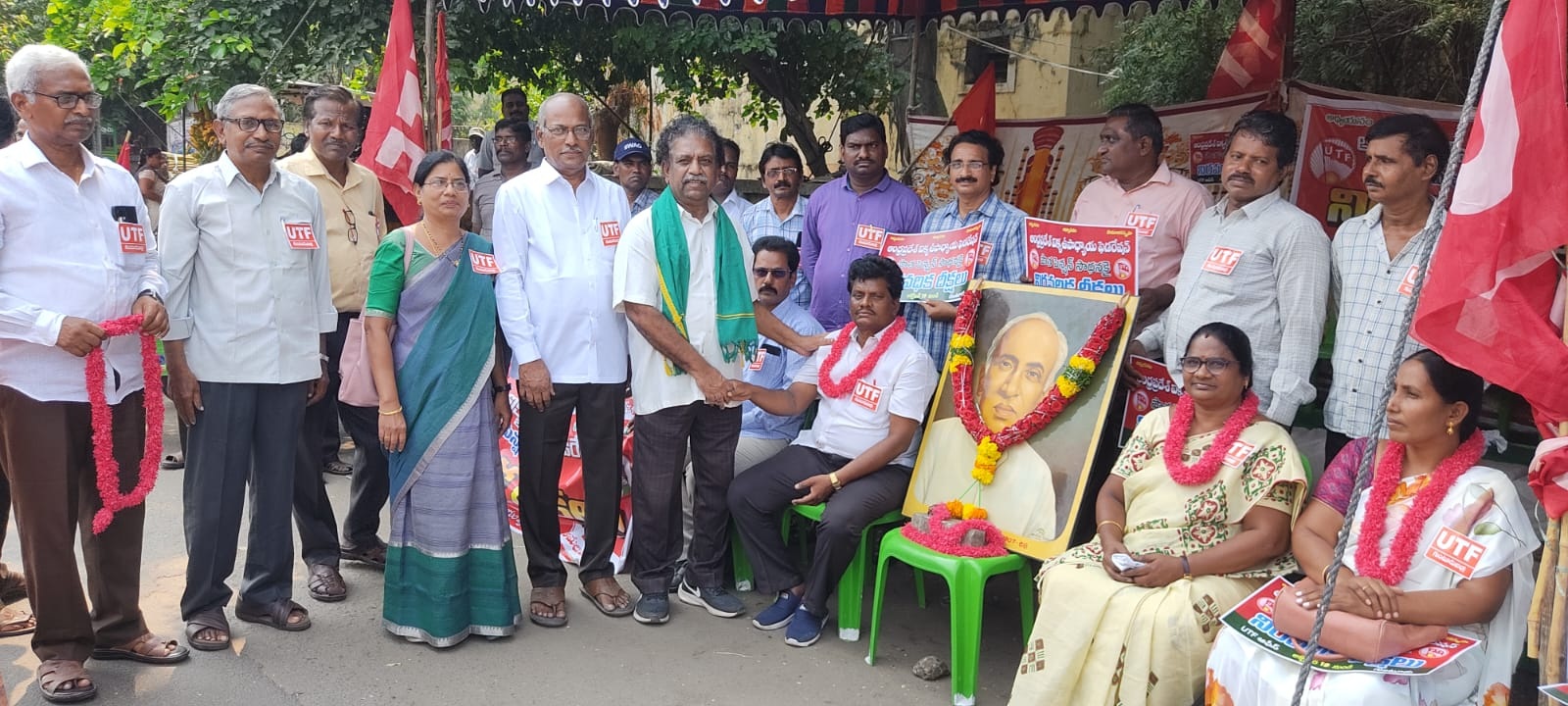 ఒపిఎస్‌కే ఉద్యోగుల ఓటు
