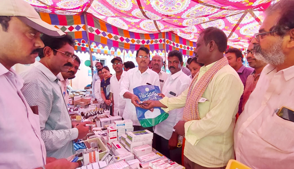 jagananna-arogya-raksha-in-challapalli