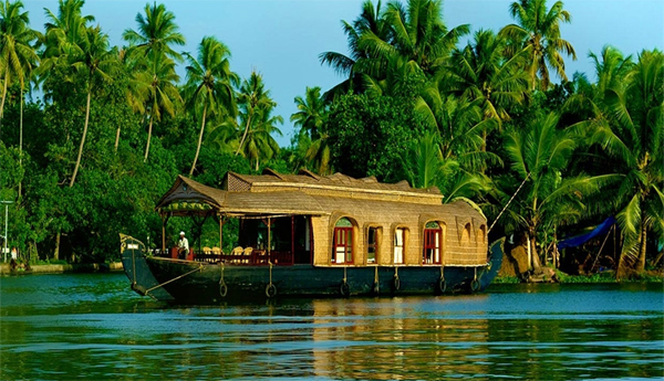 Tourism-Development-with-Microsites-Kerala
