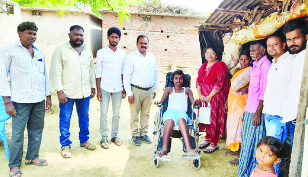 ప్రతి ఒక్కరూ సేవా గుణాన్ని పెంపొందించుకోవాలి