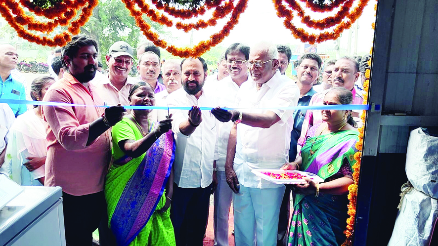 మత్స్యకారుల జీవితాల్లో వెలుగులు నింపడమే లక్ష్యం