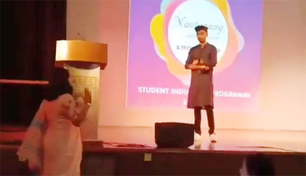 Religious-slogans-in-Ghaziabad-College