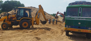 ఇసుకాసురులు