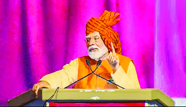 Casteism-regionalism-should-be-uprooted-with-all-fingers-PM-Modi-Suddulu