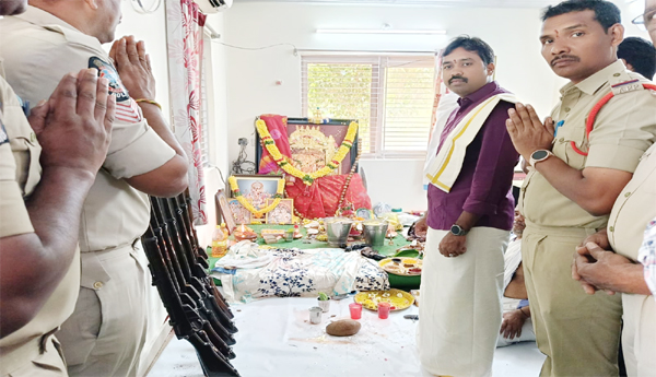 Dussehra-celebrations-at-Nandigama-Police-Station-CI-Hanish-performed-puja
