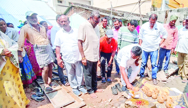 నాణ్యతా ప్రమాణాలతో నిర్మాణ పనులు పూర్తి చేయాలి