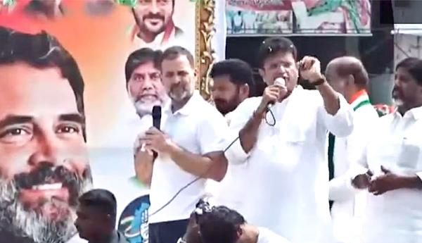KCR's-corruption-has-spread-to-neighboring-states-Rahul-Gandhi