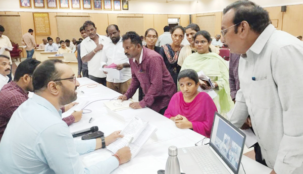 ఆలయ భూములను సంరక్షించాలి