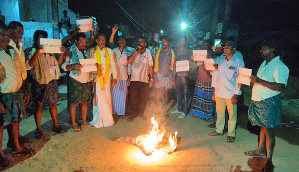 Psycho-Povali-protest-under-TDP