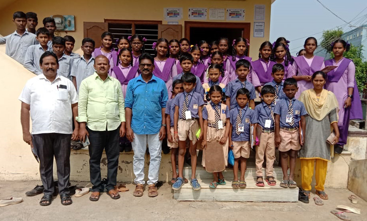 విద్యార్థులకు వ్యాసరచన పోటీలు