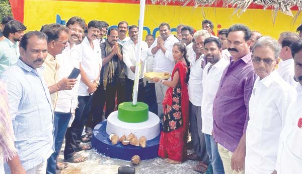 ప్రభుత్వ పథకాలను ప్రజల్లోకి తీసుకెళ్లాలి