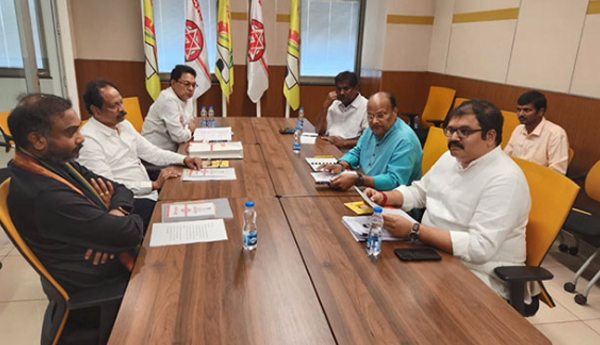 టిడిపి-జనసేన ఉమ్మడి మేనిఫెస్టో కమిటీ భేటీ