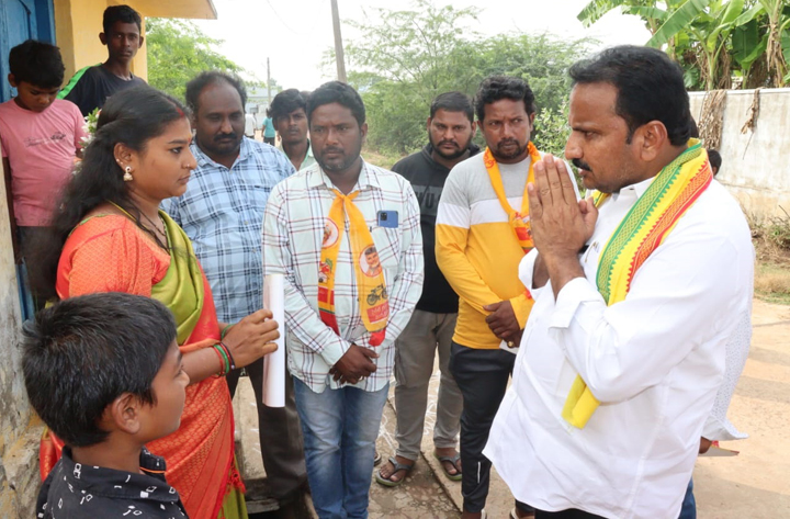 టిడిపికి అండగా నిలవండి : ఇంటూరి