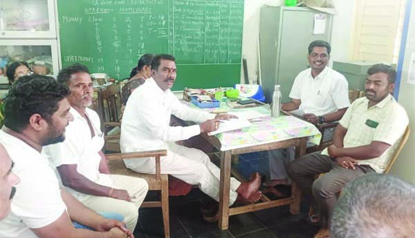 విద్యార్థినులపై లైంగిక వేధింపులు