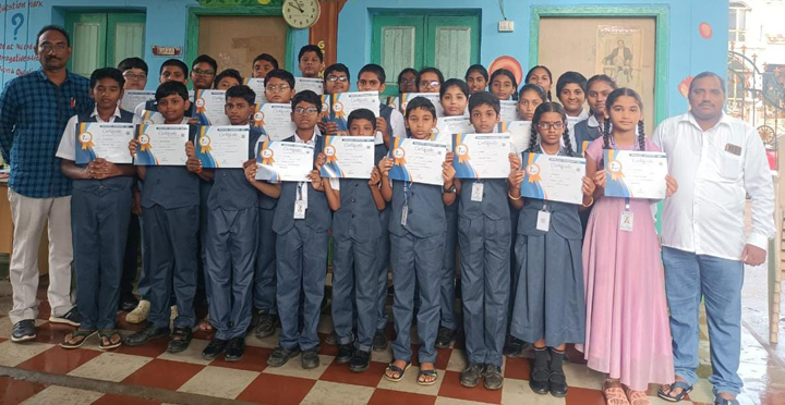 'శ్రీ చైతన్య' విద్యార్థుల ప్రతిభ