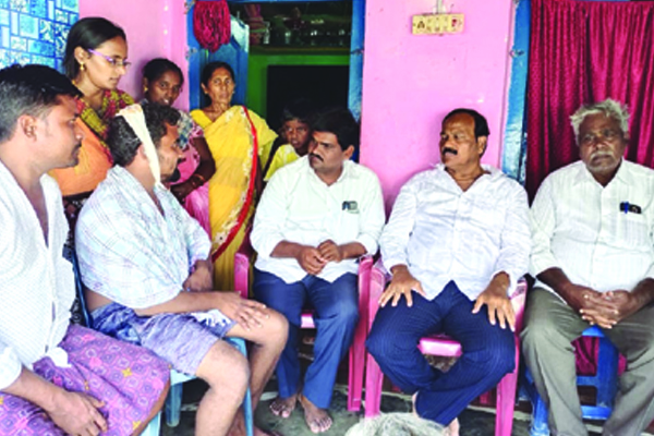 భయం గుప్పెట్లో తిరుమాలి ఎస్‌పి పేట