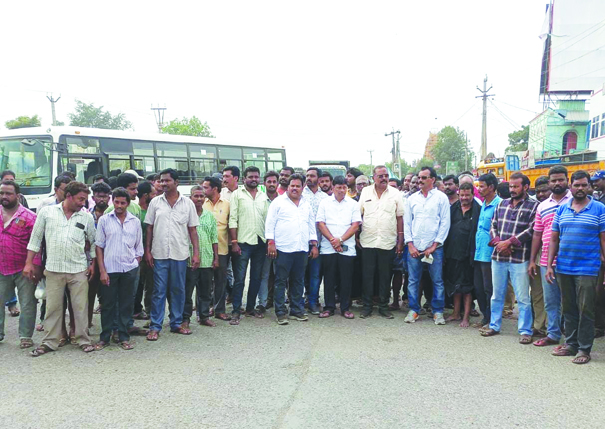 పంగిడికి తరలించిన కొవ్వూరు చెత్త 