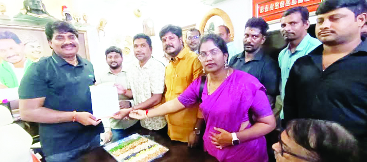 సీటీ స్కాన్‌ ఏర్పాటు చేయండి